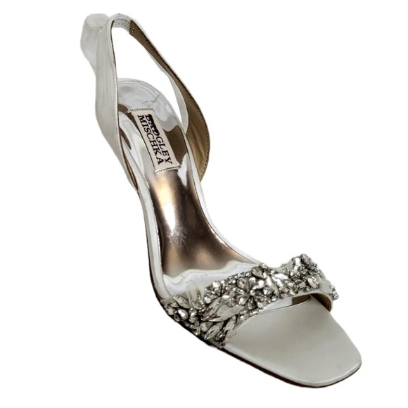 BADGLEY MISCHKA Bobbie Statement Bow Strap Stiletto White - Picture 4 of 7